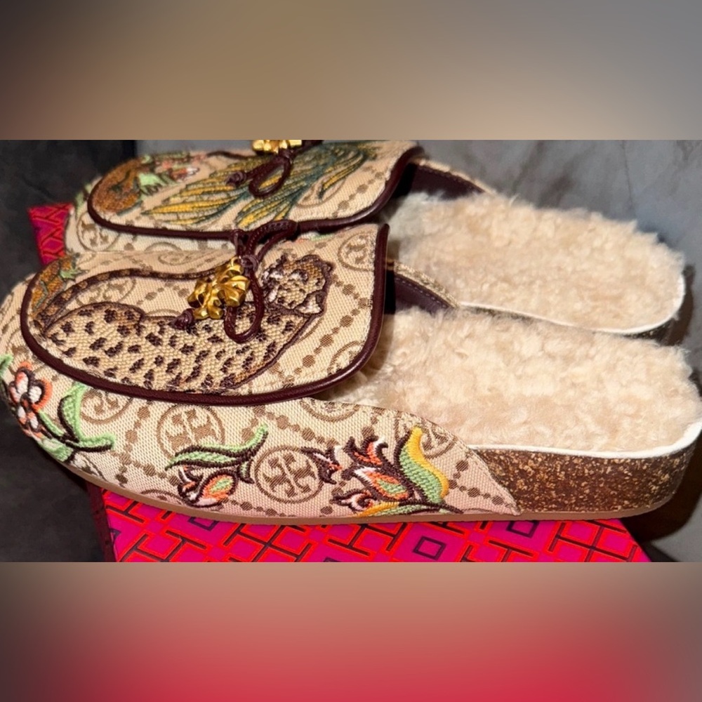 Tory Burch Cream and Brown Embroidered Flats